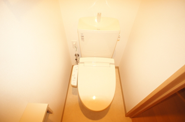 レジデンス二の宮のトイレ