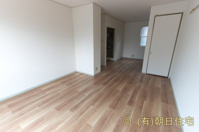 サンシャイン．ヴィラＥの居間・リビング