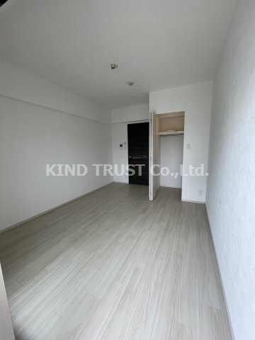 レオンコンフォート天神橋の洋室