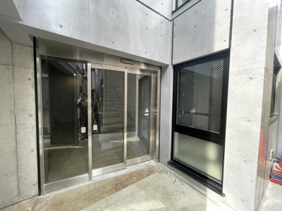 【エントランス】 | アイスタイル３