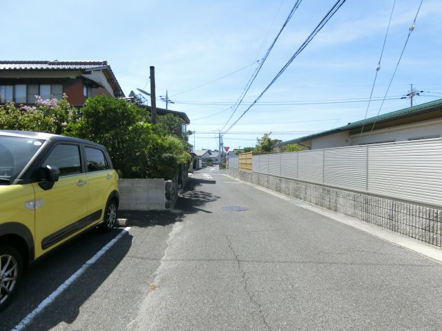 サンライフ門脇Bの駐車場