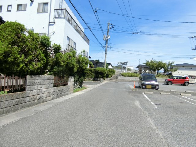 サンライフ門脇Bの駐車場