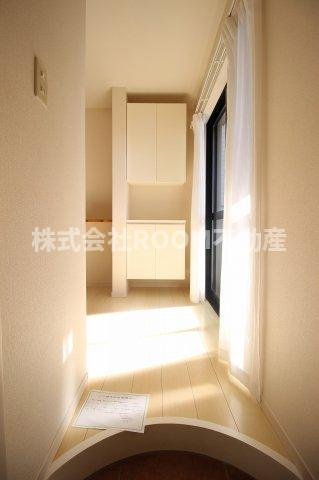 ニューライフ年見の玄関|落ち着いた玄関です