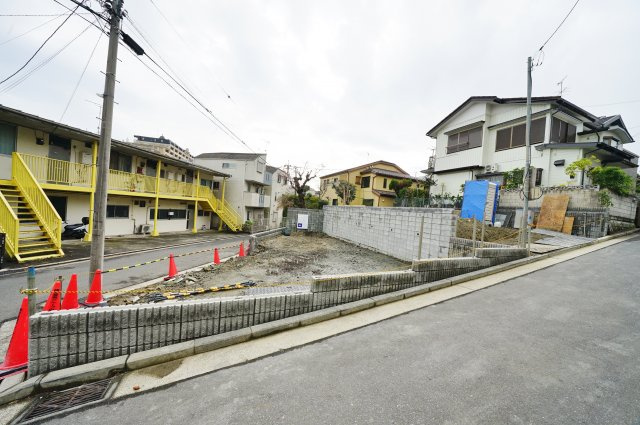 南区永田北３丁目　全２棟新築戸建ての外観|住環境に配慮された第一種低層住居専用地域です。
