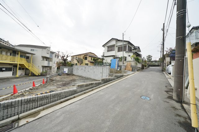 南区永田北３丁目　全２棟新築戸建ての前面道路含む現地写真|周辺環境もあわせて、ぜひ現地をご覧ください。