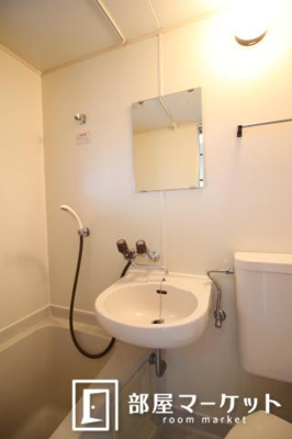 【洗面所】 | レインボー丸根 | 同型タイプ