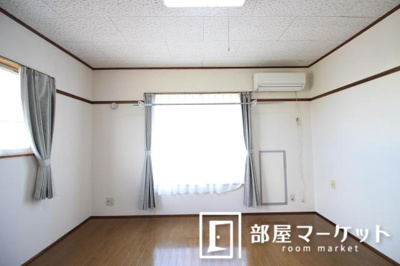 【居間・リビング】 | レインボー丸根 | 同型タイプ