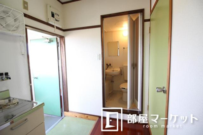 【玄関】 | レインボー丸根 | 同型タイプ