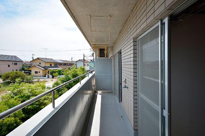 【バルコニー】 | キャロン・エスポワール | キャロン・エスポワール ※同タイプの室内写真です