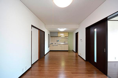 【居間・リビング】 | キャロン・エスポワール | キャロン・エスポワール ※同タイプの室内写真です