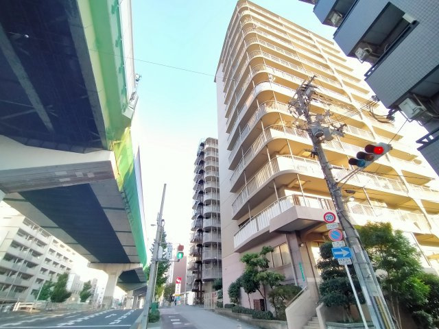 森ノ宮ハイツの外観