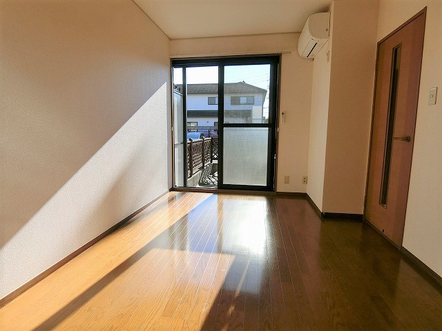 エーデルハイムスズキBの居間・リビング