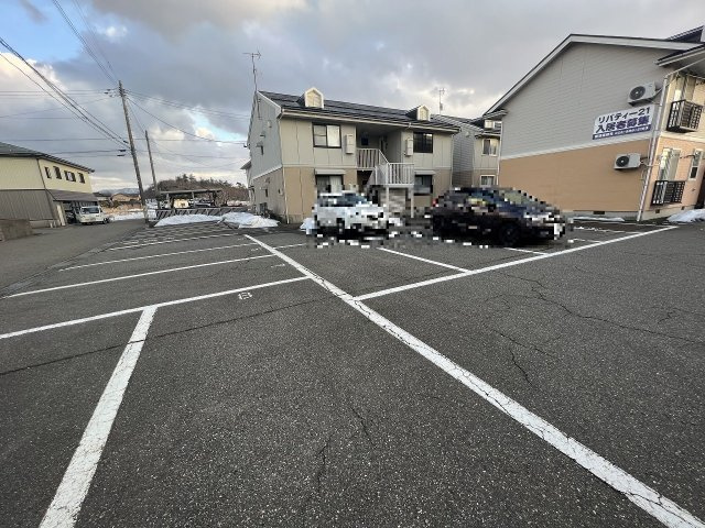 リバティ２１　Aの駐車場