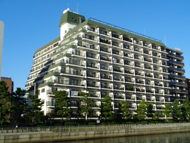 秀和深川森下町レジデンスの外観