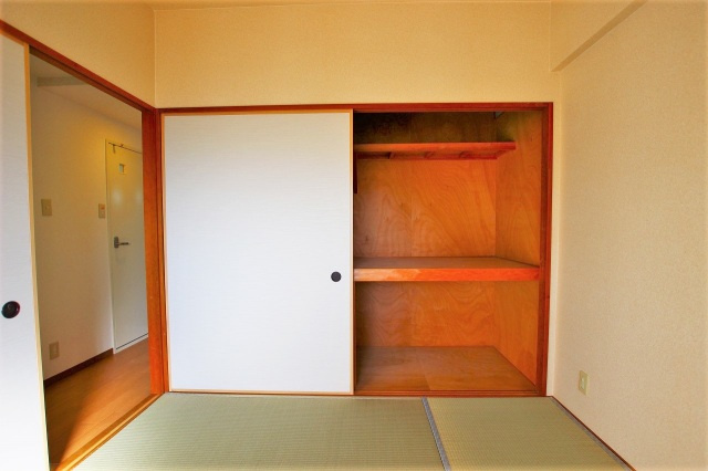 メゾンパルフェートの収納