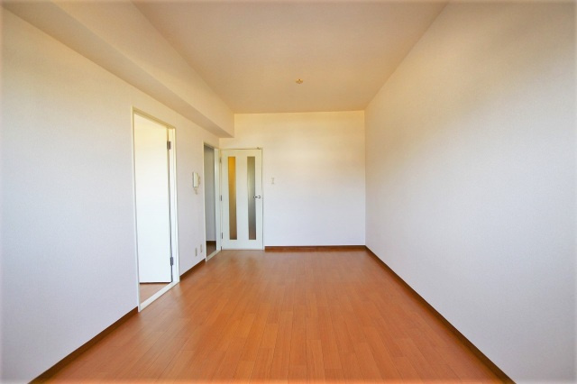 メゾンパルフェートの洋室