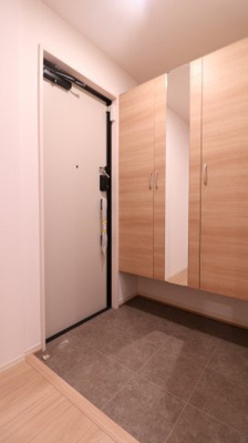 【玄関】 | ラーク菅ノ口