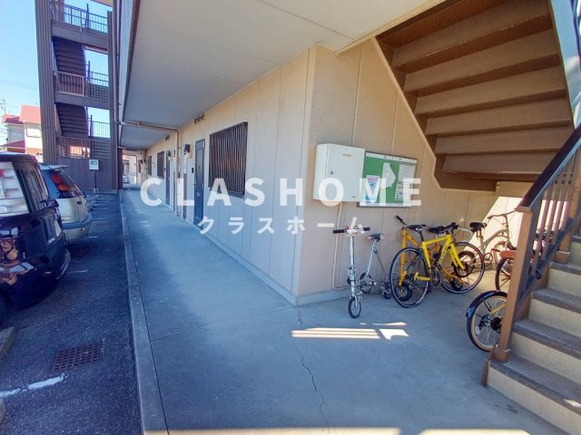Limpia　八千代のエントランス