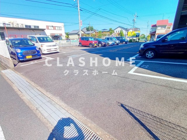 Limpia　八千代の駐車場