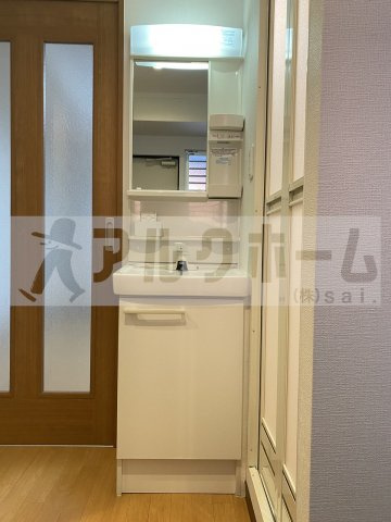 ホープハウスの独立洗面台