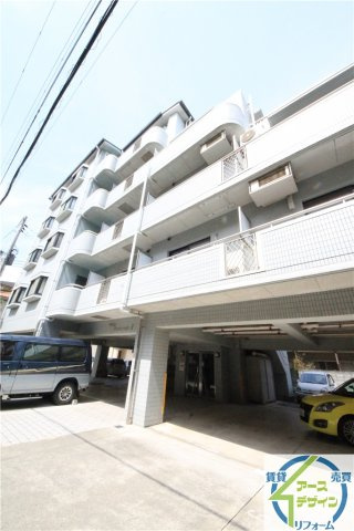 ヴィラパストラルⅡの外観