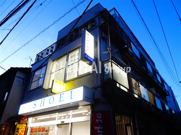 日南ビルの外観