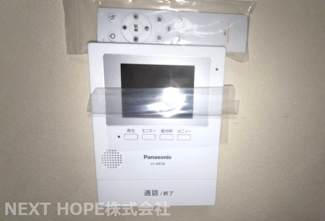 【その他】 | 【収益】尼崎市瓦宮２丁目中古テラスハウス | TVモニターホン付きです♪来客様のお顔が確認できますね(^^)
