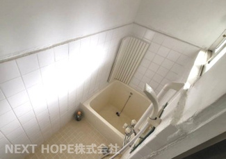 【浴室】 | 【収益】尼崎市瓦宮２丁目中古テラスハウス | 浴室です♪一日の疲れを癒してくれます！