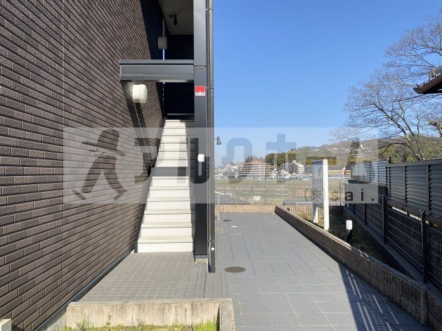 レオネクスト国分サンシャインのエントランス|レオネクスト国分サンシャイン