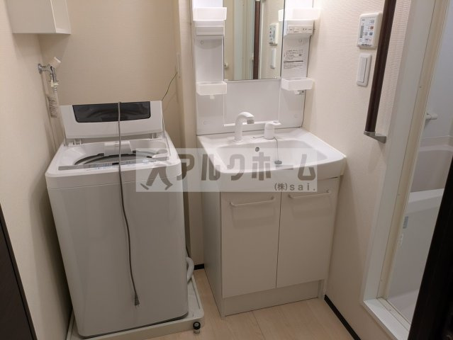 レオネクスト国分サンシャイン2の洗面所|レオネクスト国分サンシャイン2