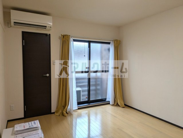 レオネクスト国分サンシャイン2の洋室|レオネクスト国分サンシャイン2