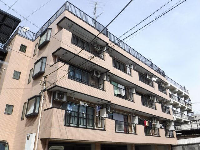 サンノウヤサクビルの外観|３路線利用可の立地になります♪
