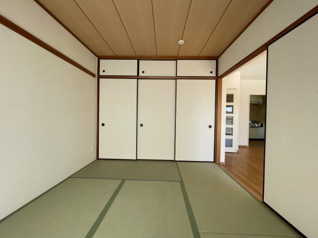 成田市玉造７丁目の賃貸マンションの和室