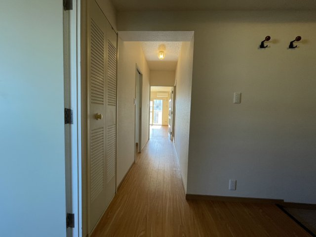 成田市玉造７丁目の賃貸マンションの内装