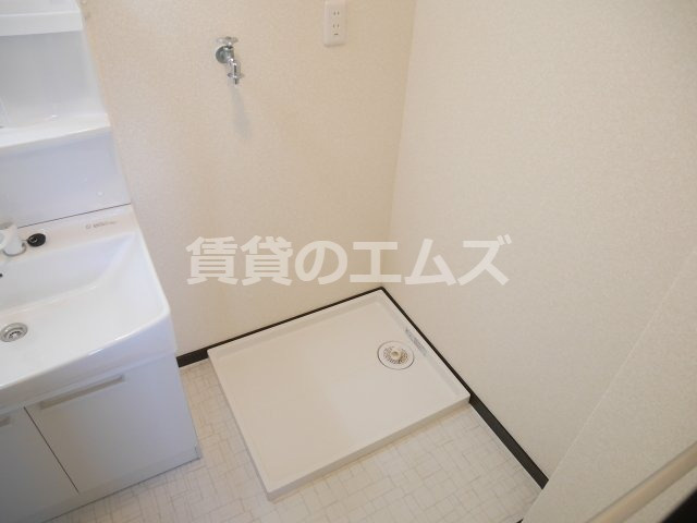 【設備】 | セラヴィ９０ | セラヴィ９０の室内洗濯機置き場
