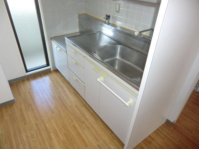 ロイヤルハイツ新北野Ⅱのキッチン