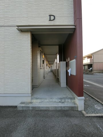 サン　エクセル　D棟のエントランス