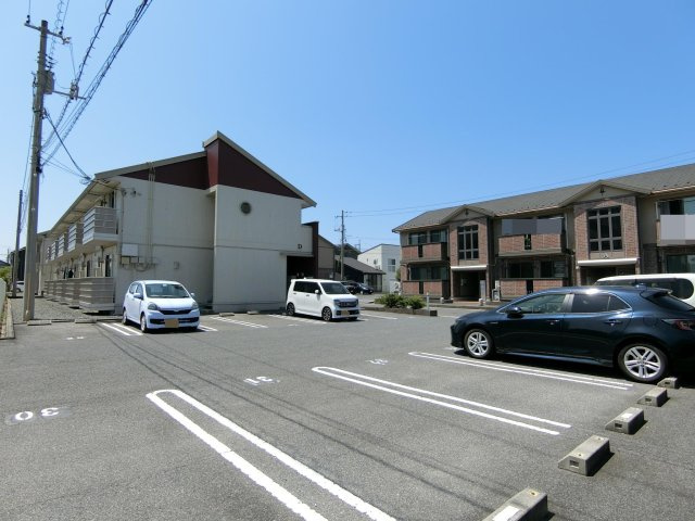 サン　エクセル　D棟の駐車場