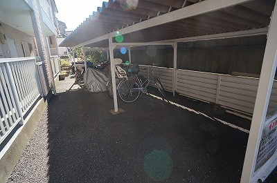 【駐車場】 | ビュー緑台