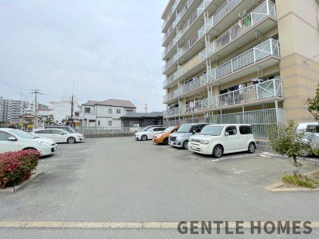 アーサー大橋リベックスの駐車場
