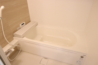 ※風呂蓋は設備ではありません