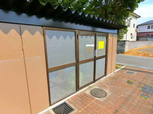 グランドヒルズ光明池の周辺