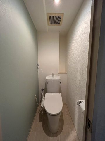 サンライズマンション岩出Ⅴ弐番館のトイレ