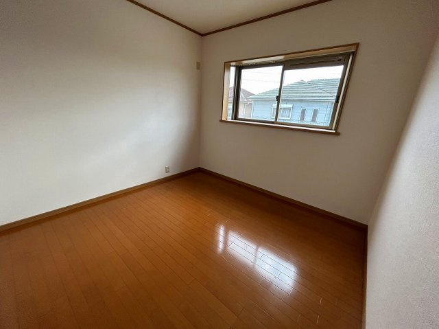 岩出市根来・中古戸建・113296の洋室