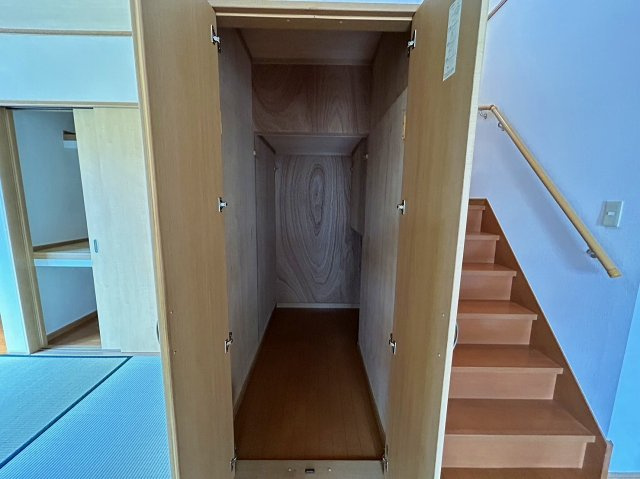 岩出市根来・中古戸建・113296の収納