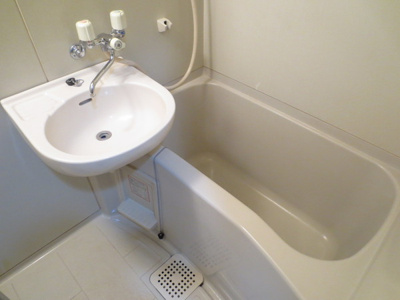 【浴室】 | アネックス平野 | 洗面台付きバス