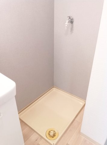 【設備】 | シェラ金剛 | 洗濯機置場