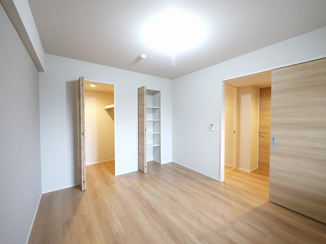 セレニティプレイス 桂の子供部屋|ゆったりした子供部屋です