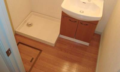 【洗面所】 | スプリングチェリーⅡ | ※同物件・反転タイプの写真です。