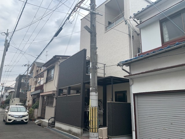 尼崎市大庄西町１丁目の一棟マンションの外観